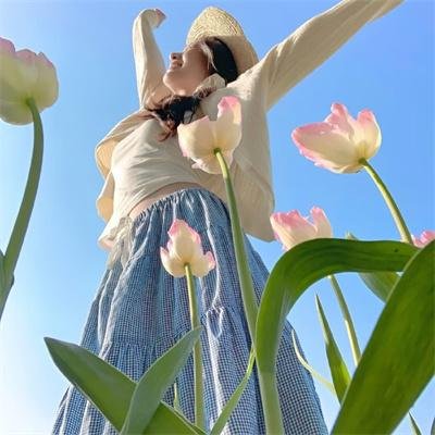 完蛋所有人都以为我是绝世高手